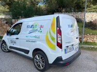 ford connect b.jpg