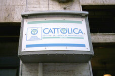 insegna cattolica.jpg